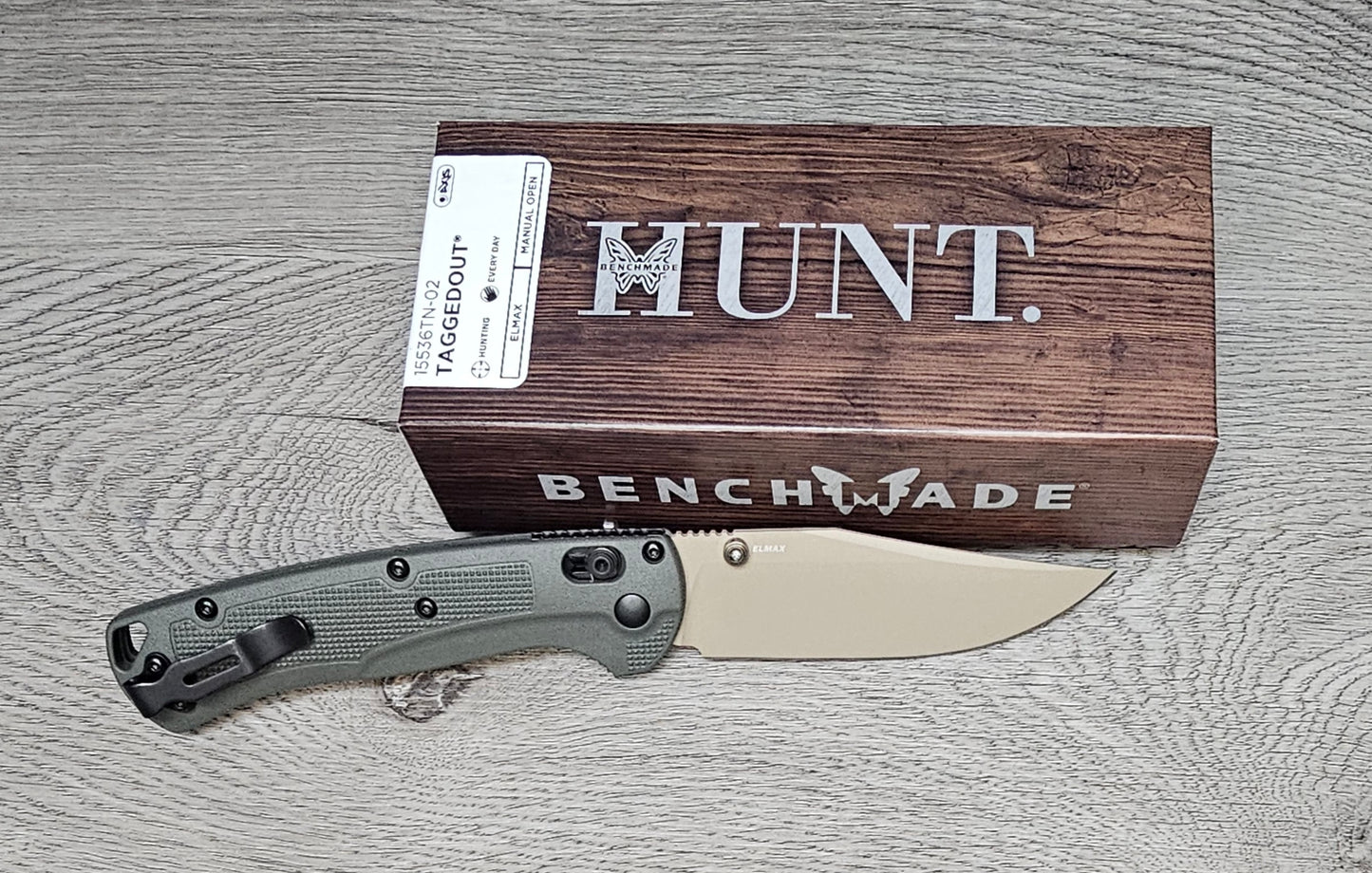 B-USA 15536TN-02 TAG*ED OUT DEEP OLIVE GREEN W/ TAN BLADE KNIFE. MADE on a BENCH in Oregon