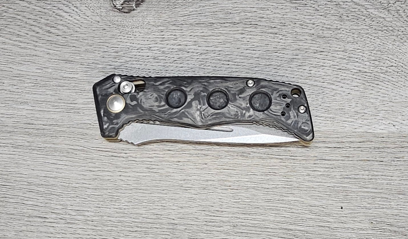 B-USA 2730-03 MINI AUTO ADAM*S CARBON FIBER AUTO OPENING (NON 0TF) KNIFE . MADE on a BENCH in Oregon
