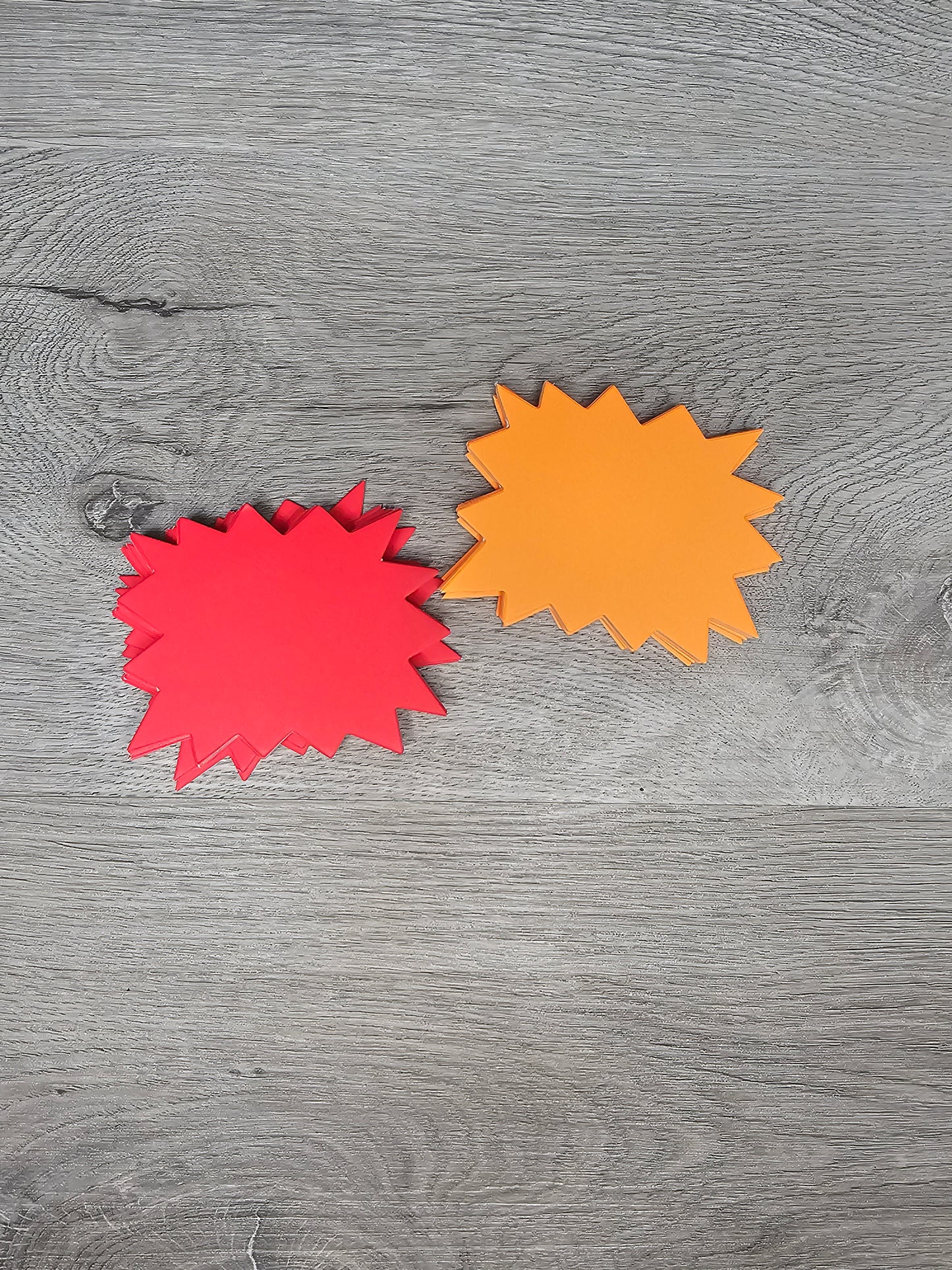 BURST SIGNS 50 PIECES 3.5" X2.75" RED AND ORANGE