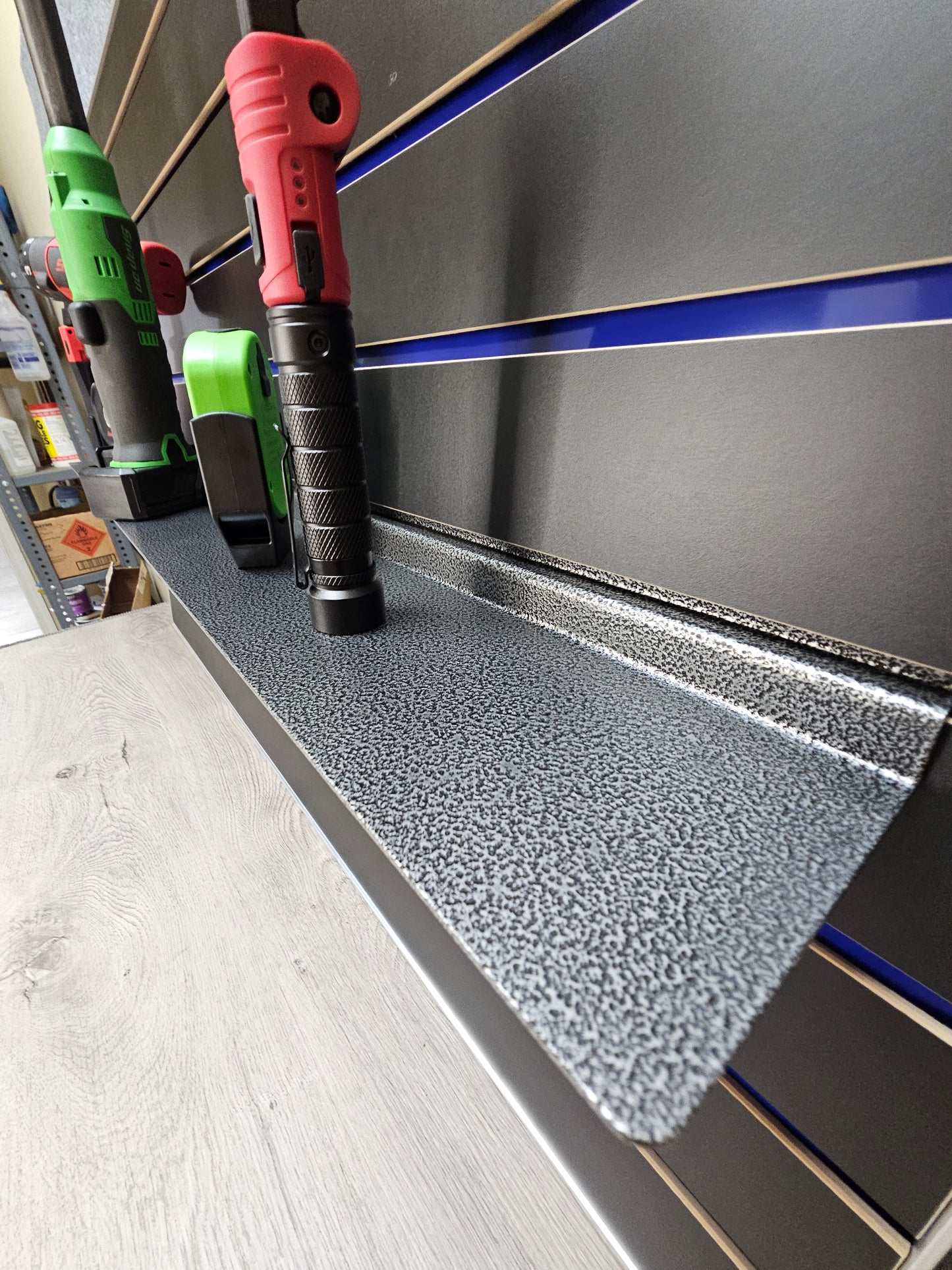 ESSENTIAL SHELF FOR SLAT WALL 4dX36"w #SW-USS36