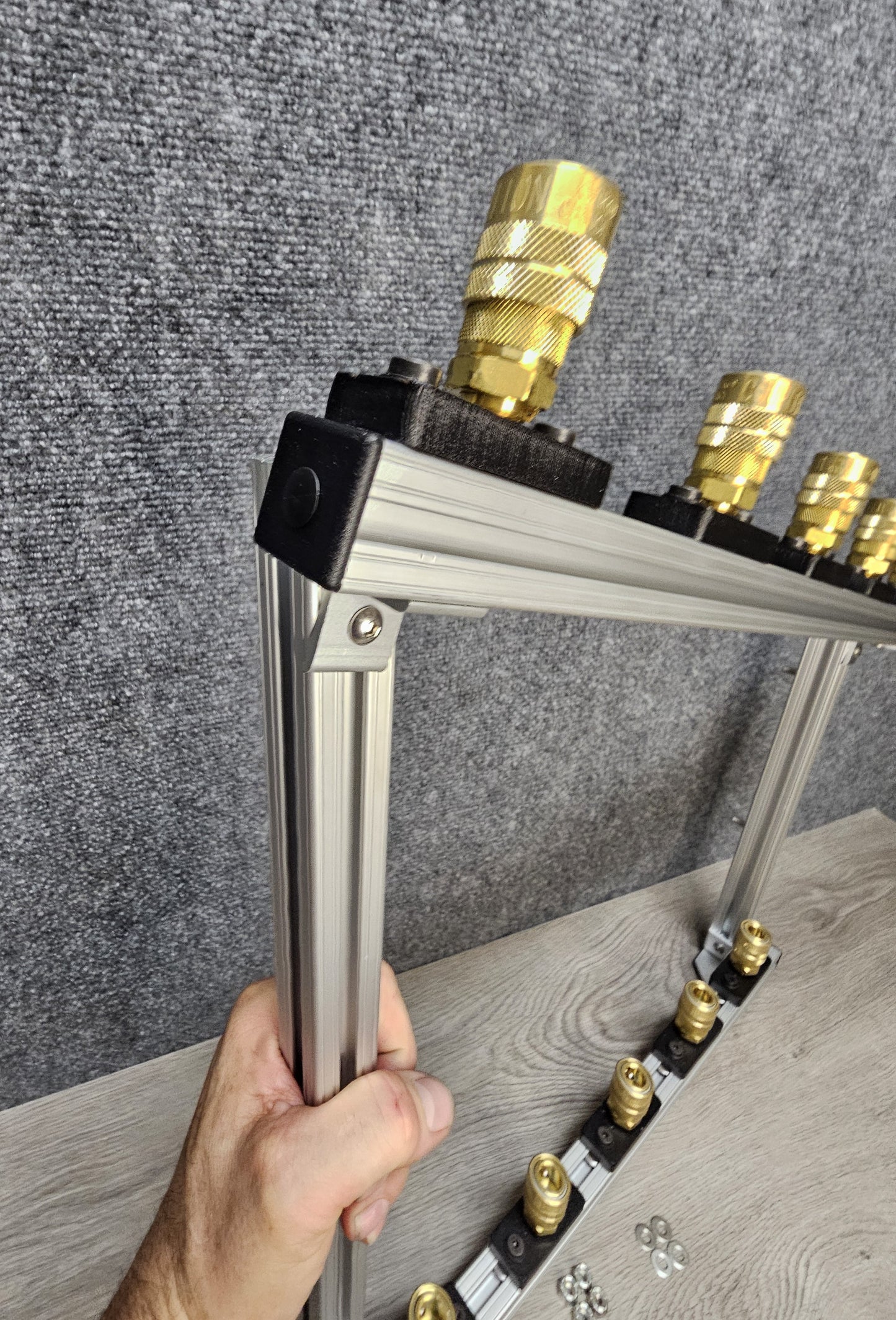 Air Tool Display MOUNTS TO THE SIDE OF YOUR EXISTING ALUMINUM SHELVES