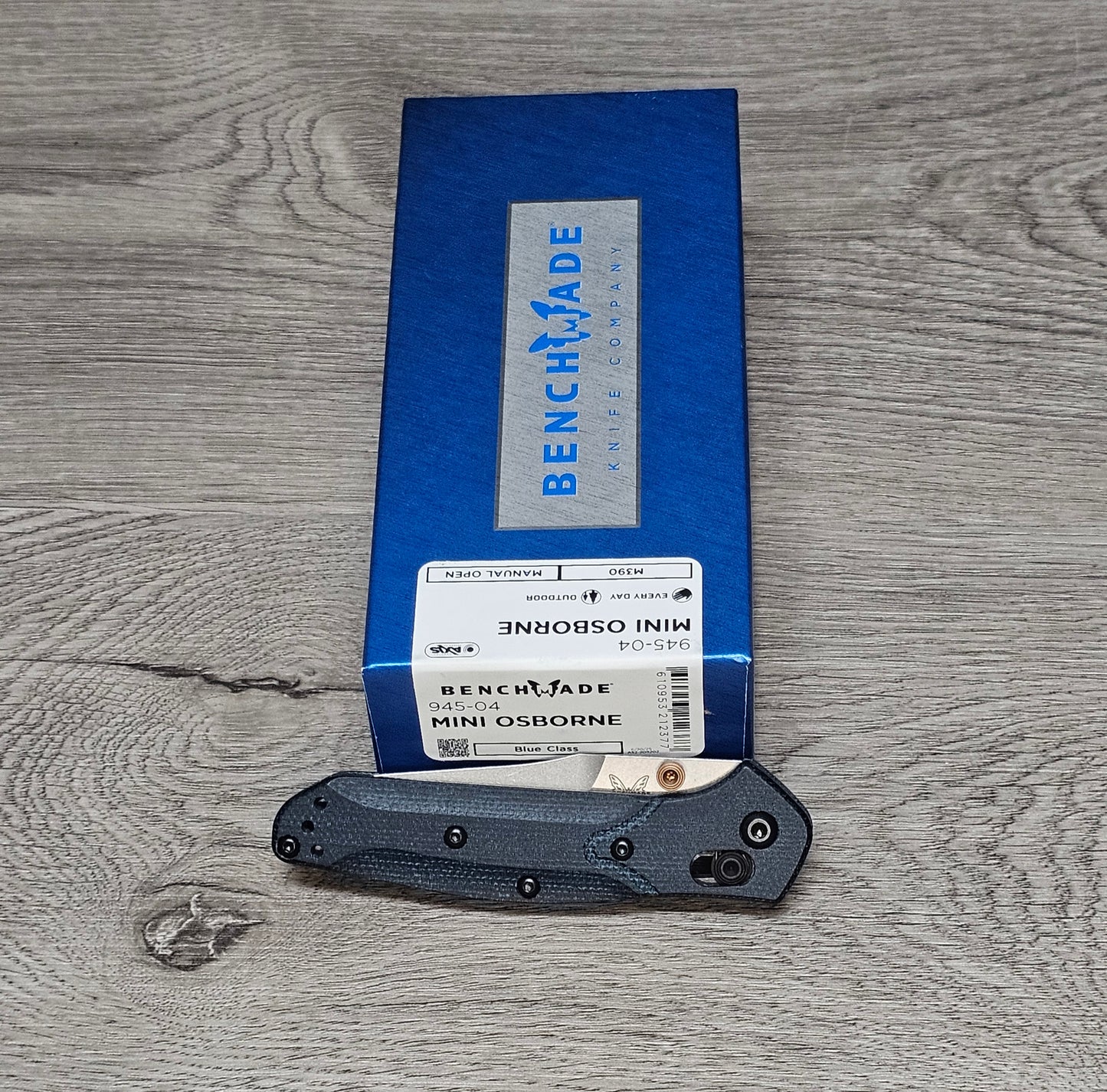 B-USA 945-04 MINI OSBO*RNE BLUE DENIM MICARTA MADE on a BENCH in Oregon