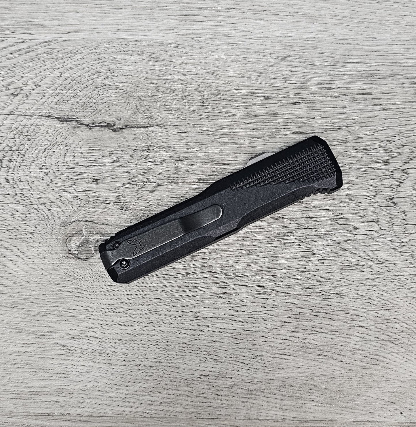 B-USA 4600DLC PHA*TON OUT THE FRONT KNIFE MADE on a BENCH in Oregon