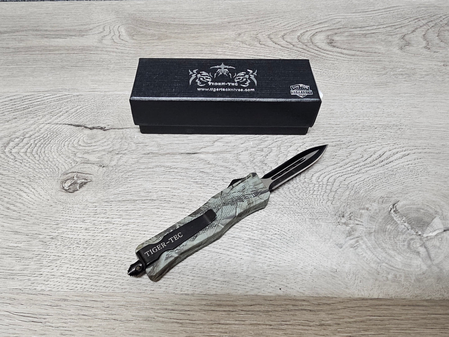 Tiger Tec Defender CAMO Out The Front Knife DAGGER Blade