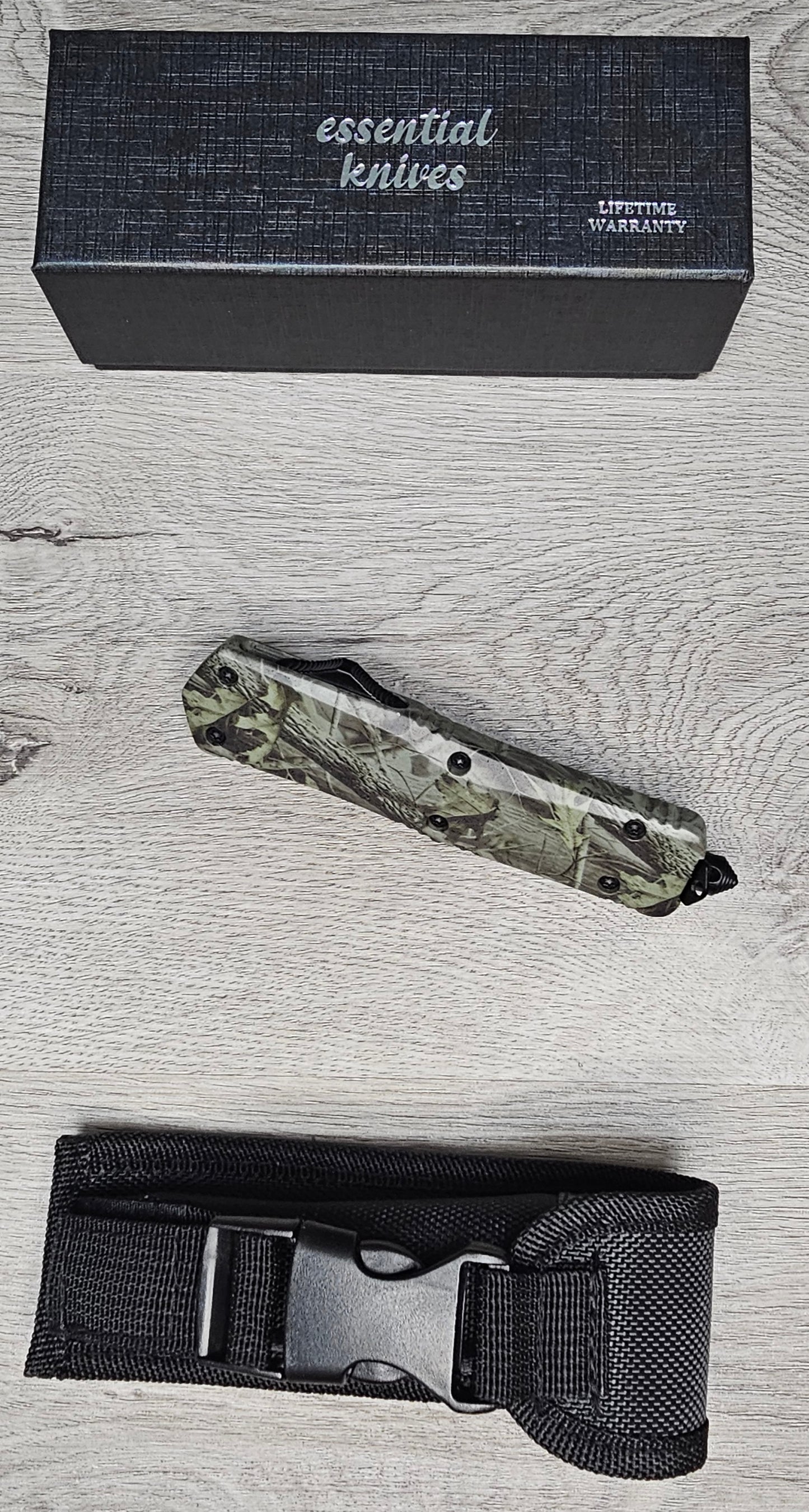 ESSENTIAL KNIVES "THE ESSENTIAL 9"CAMO Out The Front Knife DROP POINT Blade