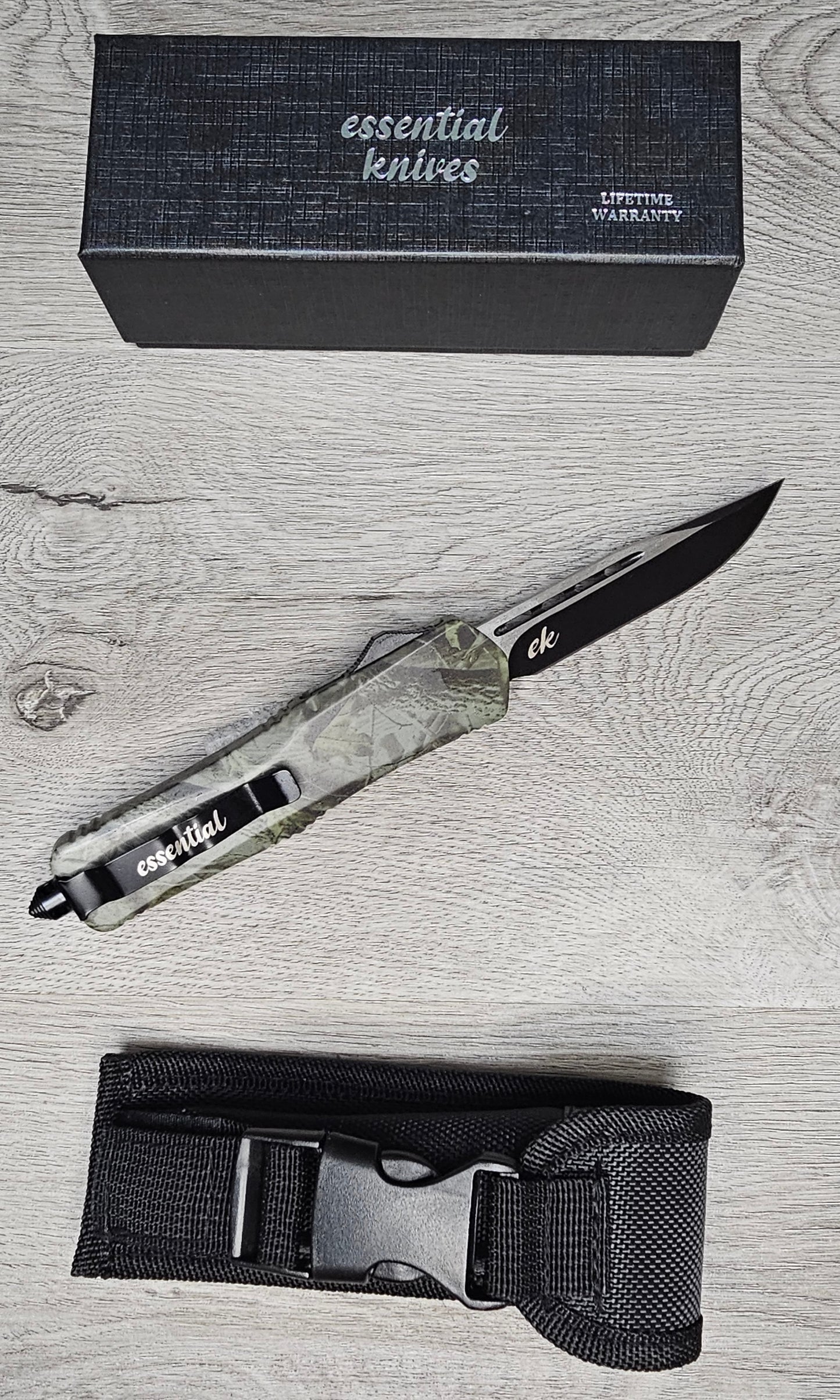 ESSENTIAL KNIVES "THE ESSENTIAL 9"CAMO Out The Front Knife DROP POINT Blade