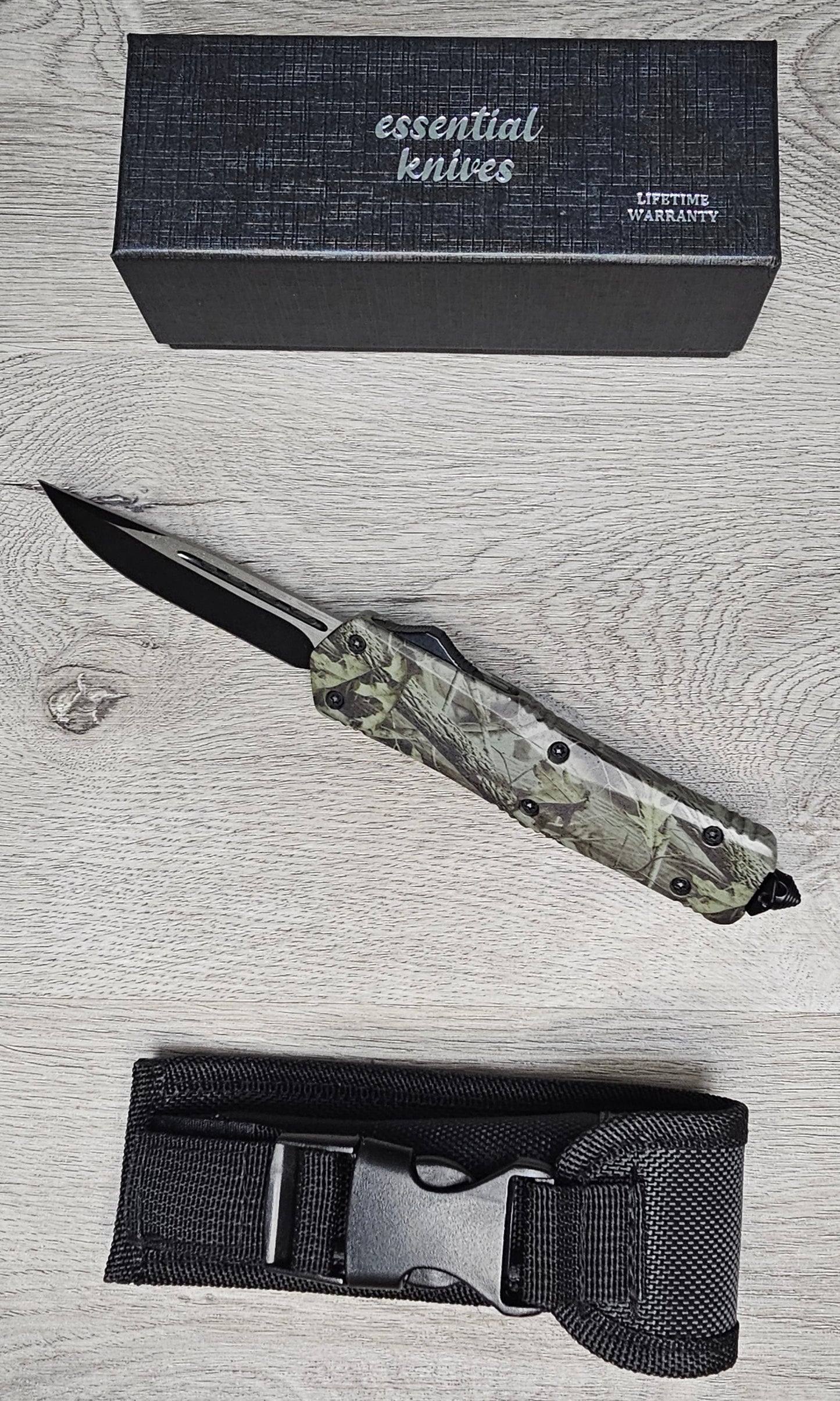 ESSENTIAL KNIVES "THE ESSENTIAL 9"CAMO Out The Front Knife DROP POINT Blade