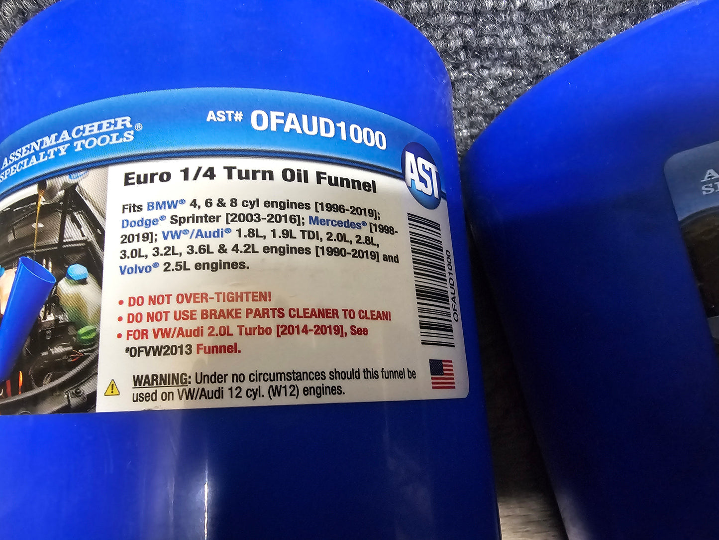 AST OFAUD1000 AUDI OIL FILLER SCREWS INTO VALVE COVER