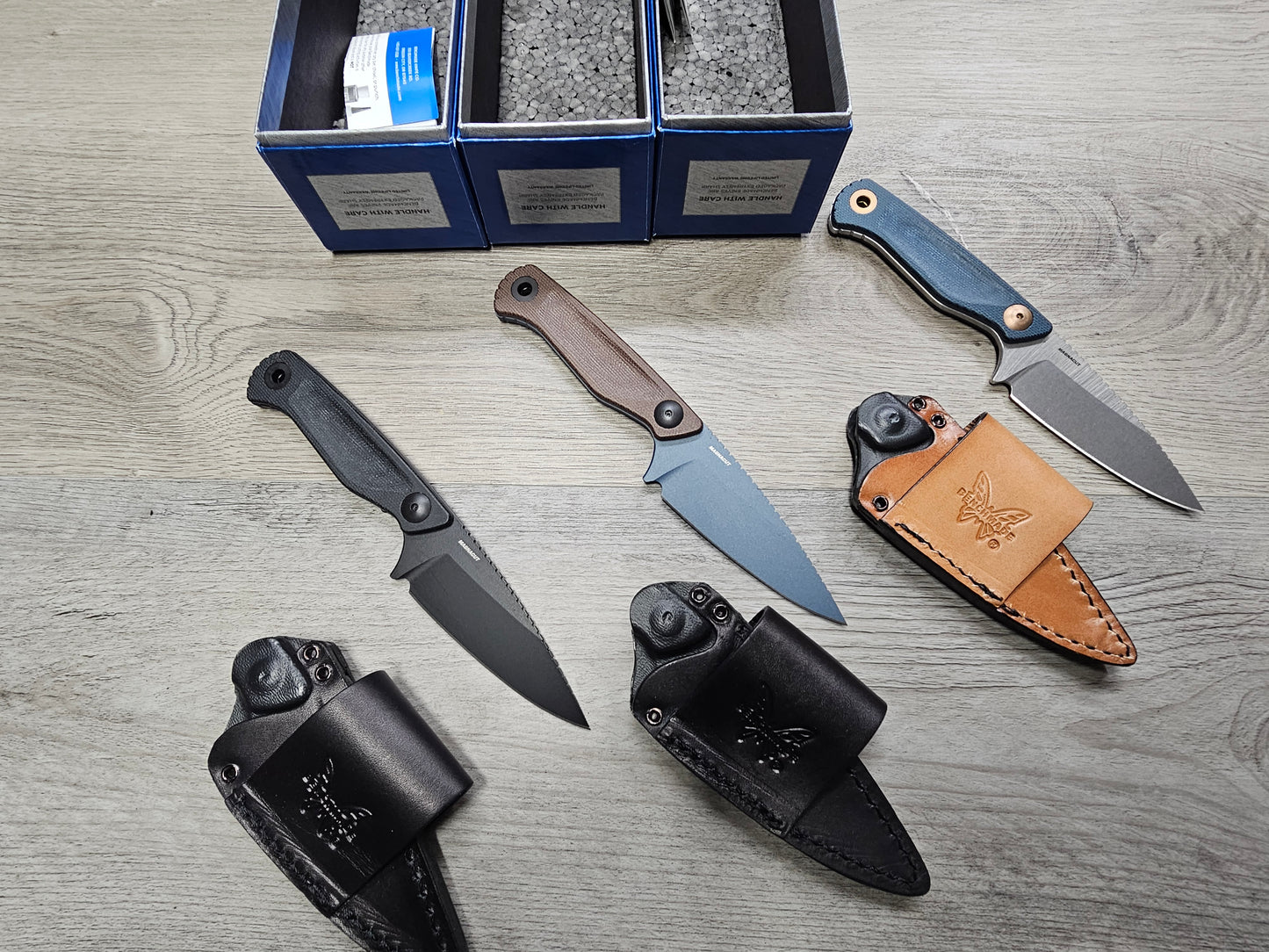 B-USA 203-04 DACI*N DENIM BLUE MICARTA MAGNA CUT FIXED BLADE KNIFE. MADE on a BENCH in Oregon