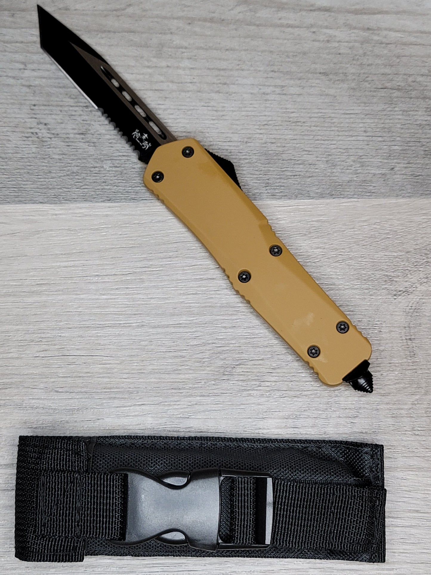 Tiger Tec Warrior Coyote Out The Front Knife Tanto Blade