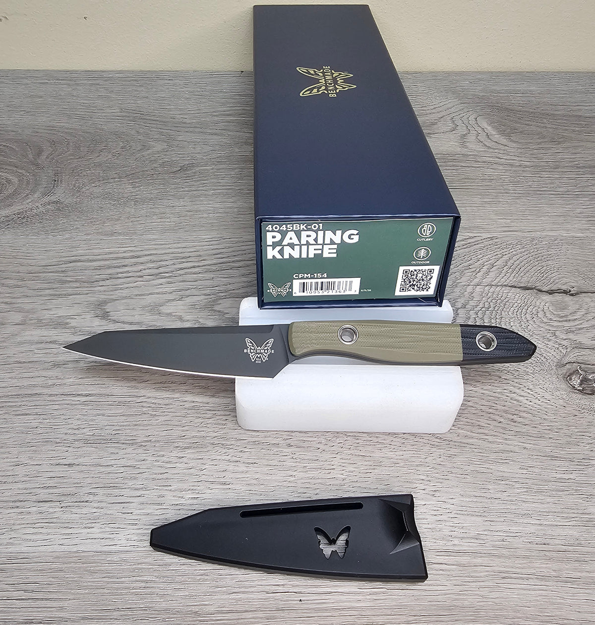 B-USA 4045BK-01  PA1RING KNIFE OD GREEN/ BLACK