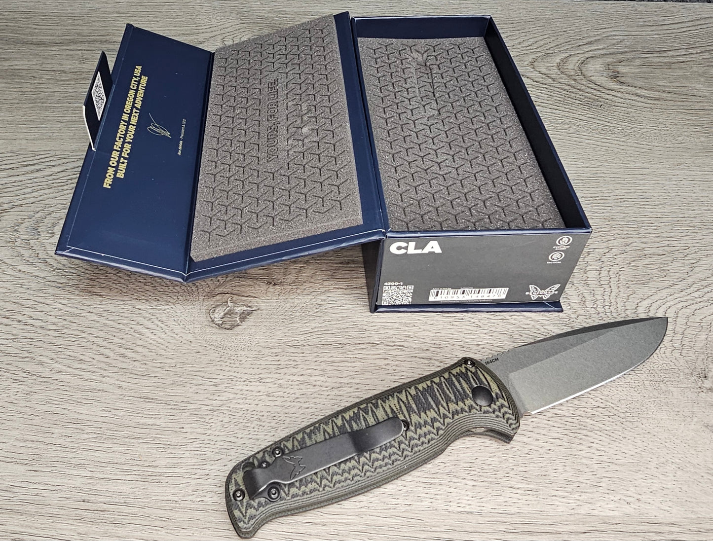 B-USA 4300-1 "CLA" BLACK & GREEN G10 AUTO OPENING (NON 0TF) KNIFE . MADE on a BENCH in Oregon