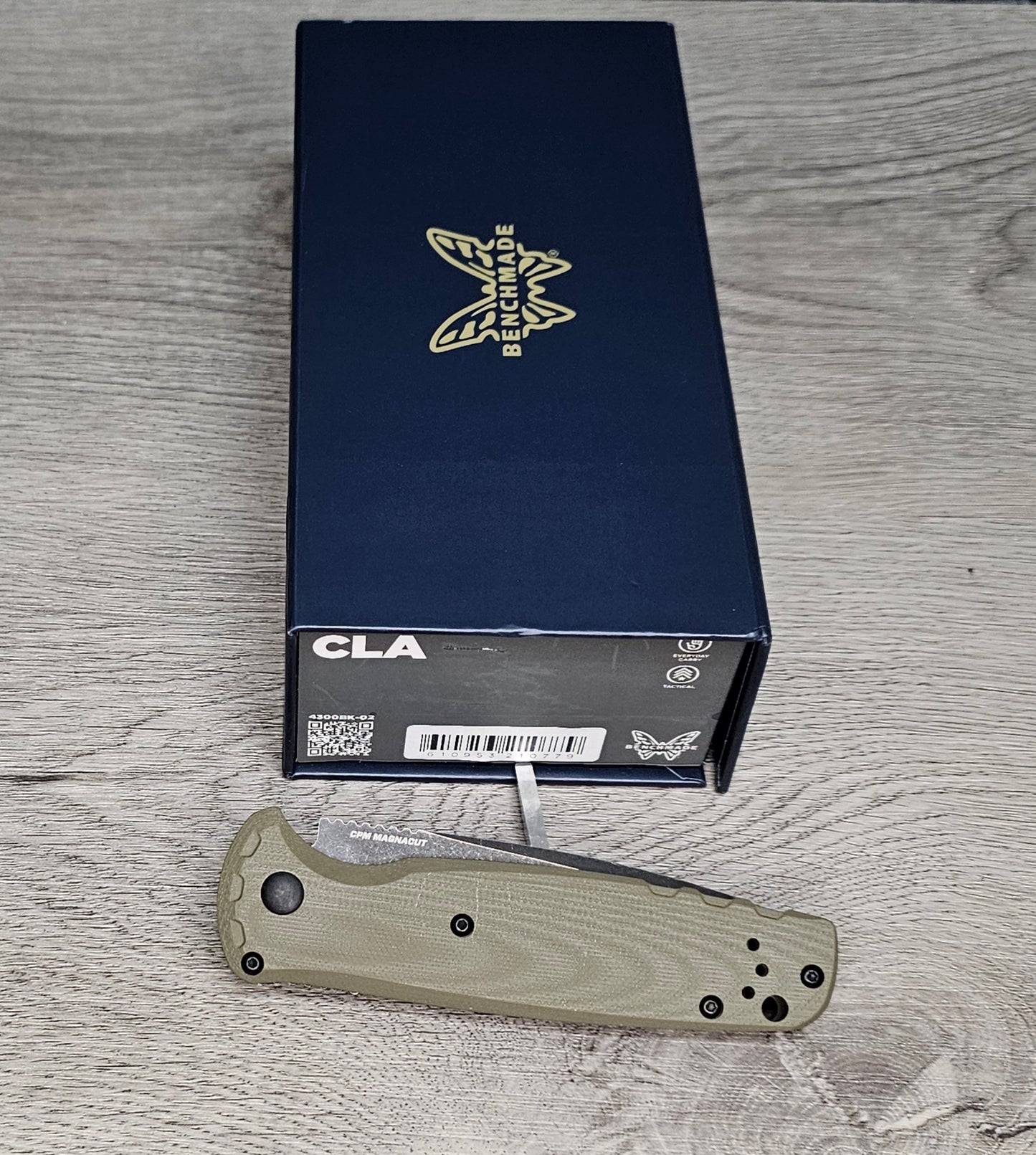 B-USA 4300BK-02 "CLA"MAGNA CUT STEEL GREEN G10 AUTO OPENING (NON 0TF) KNIFE . MADE on a BENCH in Oregon