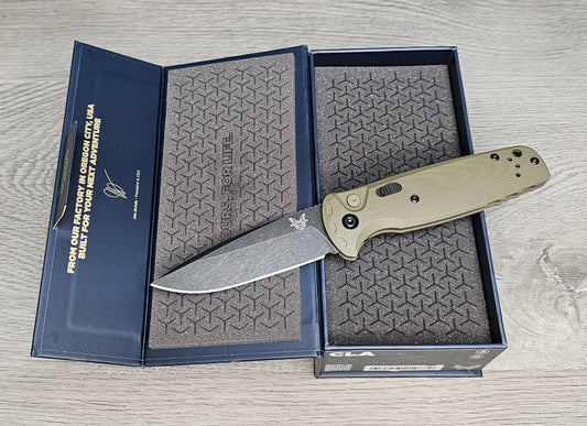 B-USA 4300BK-02 "CLA"MAGNA CUT STEEL GREEN G10 AUTO OPENING (NON 0TF) KNIFE . MADE on a BENCH in Oregon