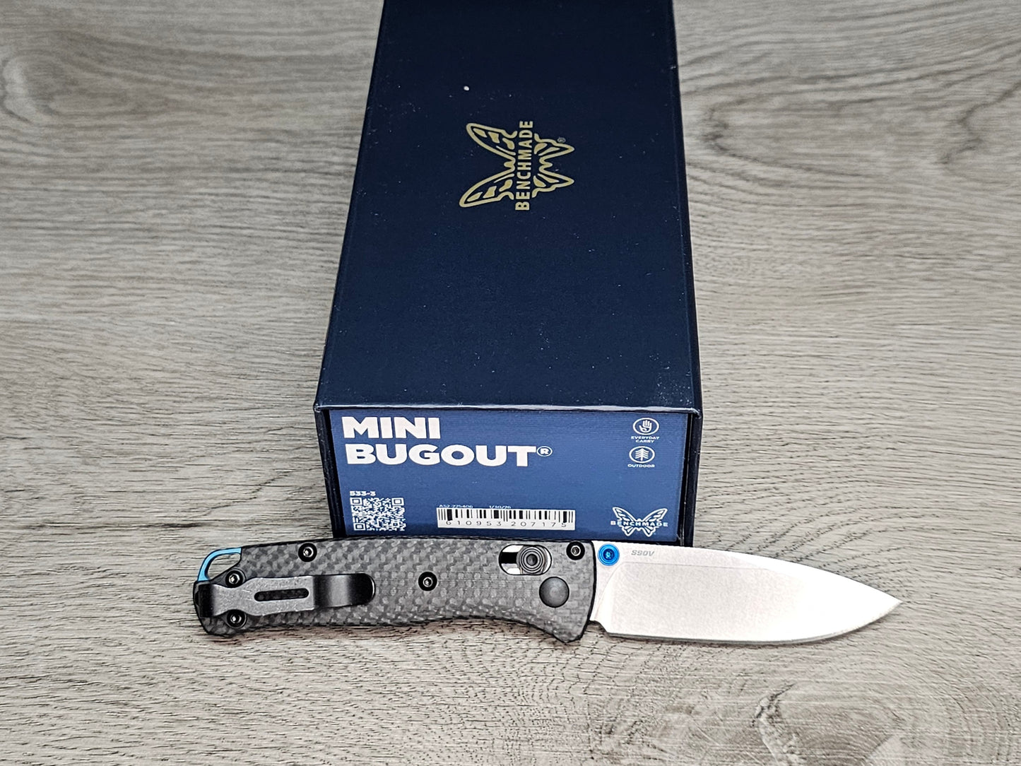 B-USA  533-3 MIN*  BUGO*T  CARBON FIBER  MADE on a BENCH in Oregon