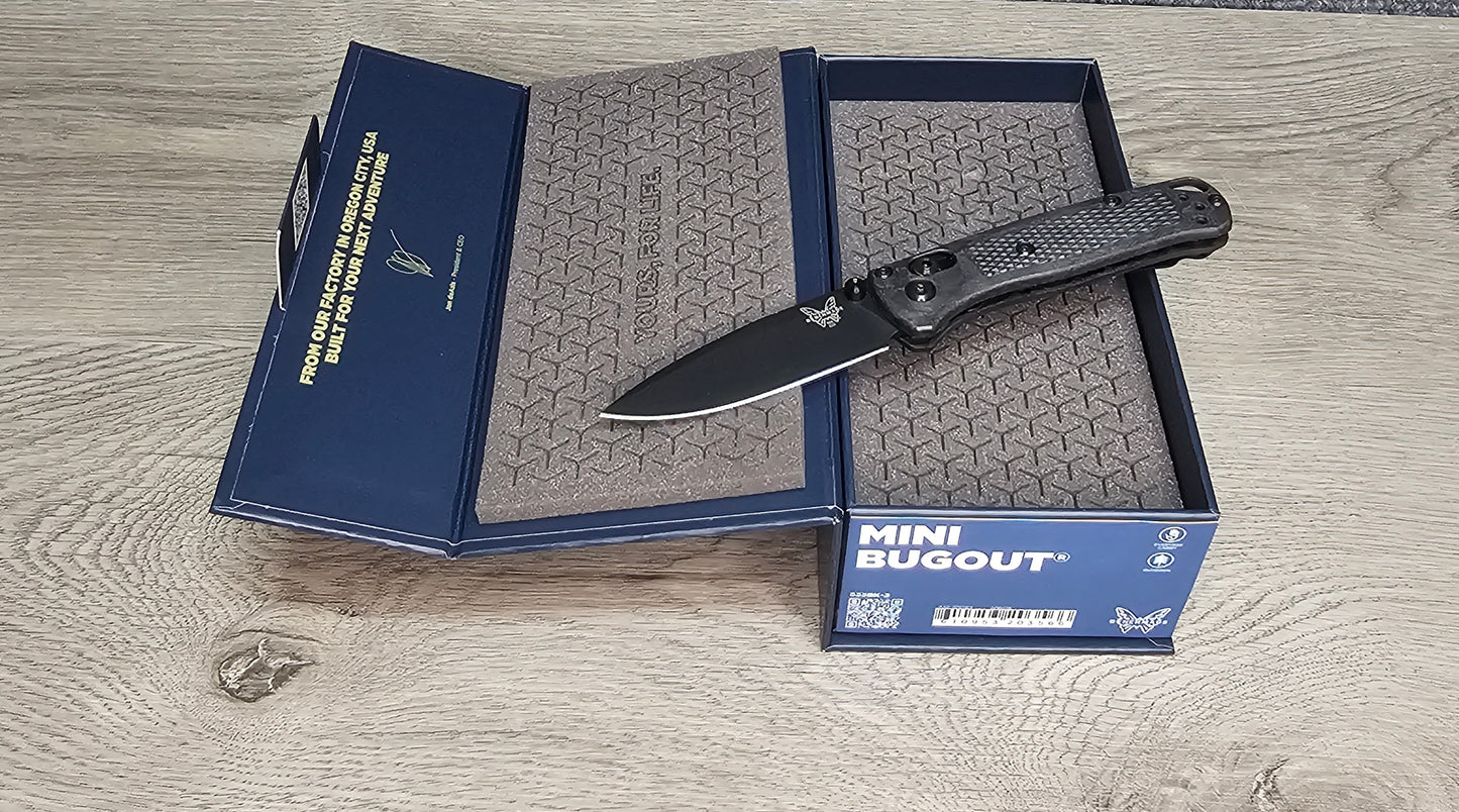 B-USA 533BK-2  MIN*  BUGO*T BLACK  MADE on a BENCH in Oregon