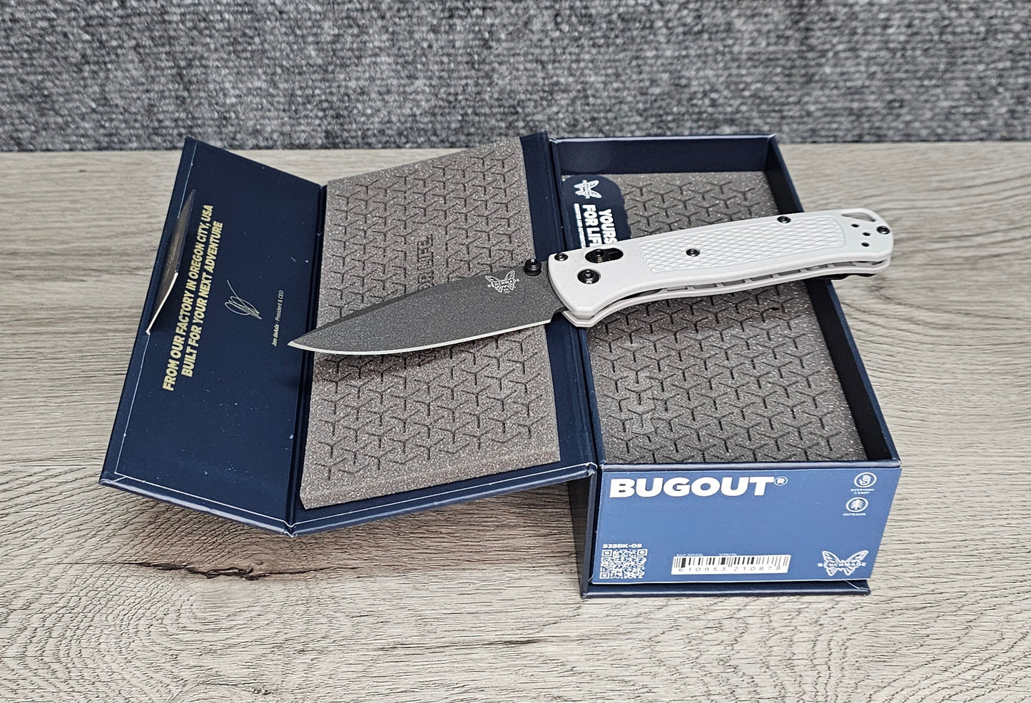 B-USA 535BK-08 STORM GRAY BUGO*T MADE on a BENCH in Oregon