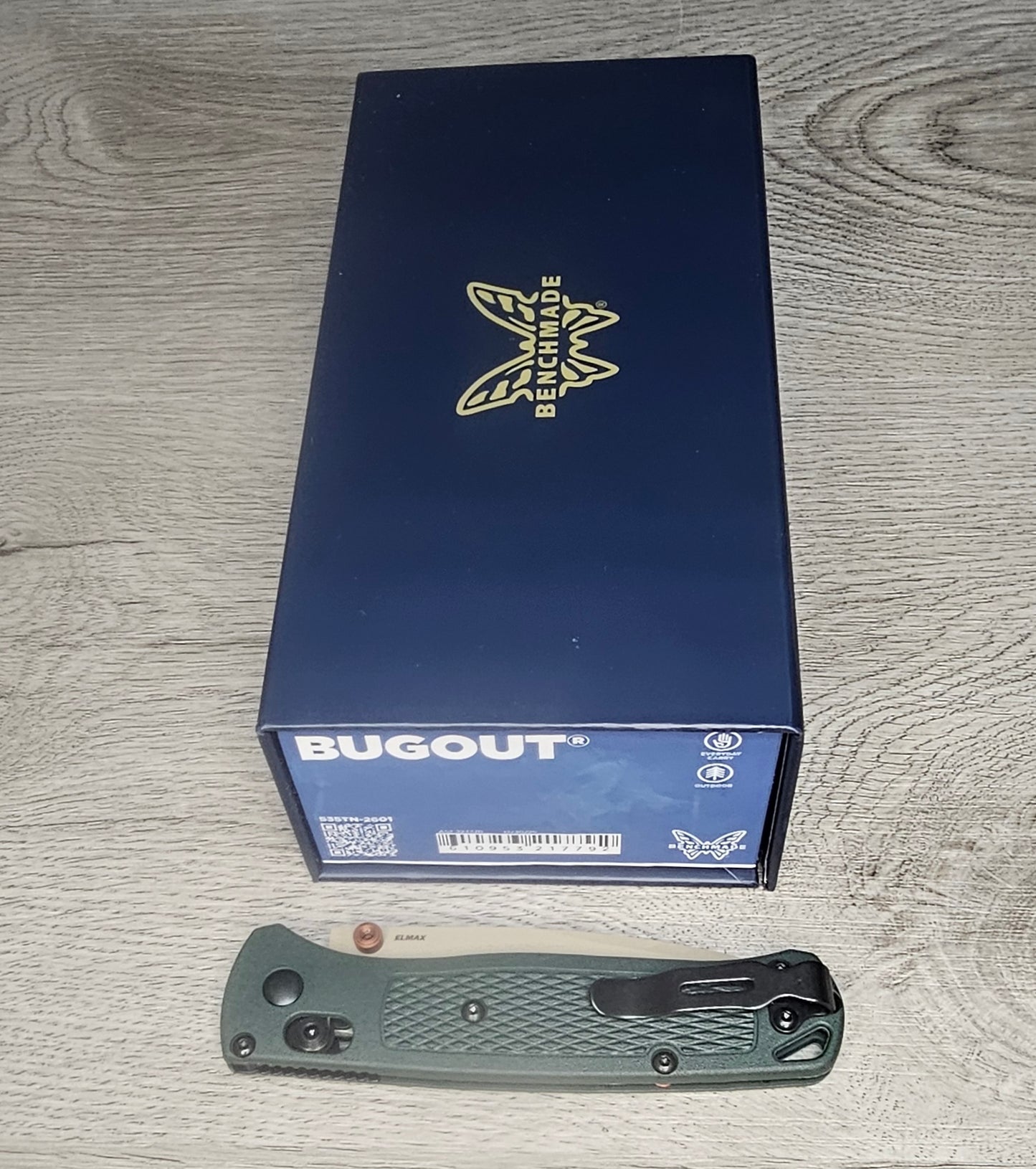 B-USA  535tn-2601  BUGO*T TAIGA GREEN MADE on a BENCH in Oregon