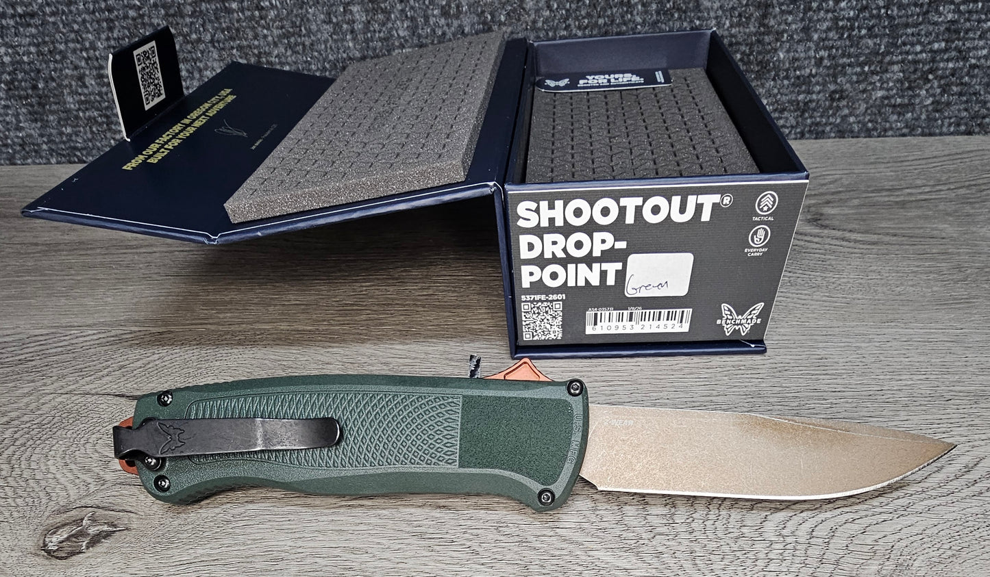 B-USA 5371FE-2601 SHO*TOUT TAIGA GREEN OTF MADE on a BENCH in Oregon
