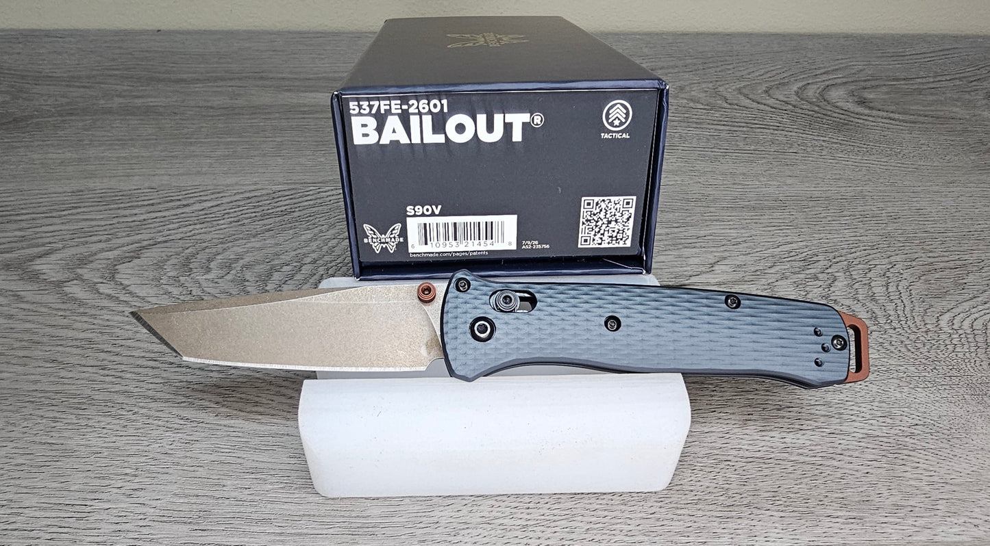 B-USA  537FE-2601  BA*LOUT TAIGA GREEN ALUMINUM. MADE on a BENCH in Oregon