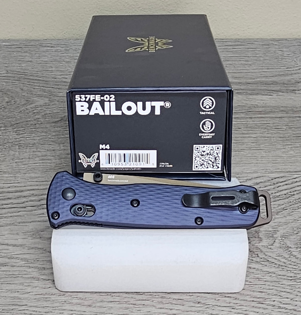 B-USA  537FE-02  BA*LOUT CRATER BLUE ALUMINUM. MADE on a BENCH in Oregon