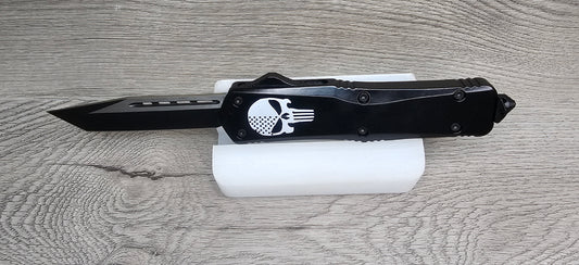 ESSENTIAL KNIVES "THE ESSENTIAL 9" SKULL Out The Front Knife TANTO  Blade