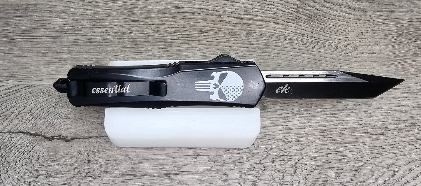 ESSENTIAL KNIVES "THE ESSENTIAL 9" SKULL Out The Front Knife TANTO  Blade