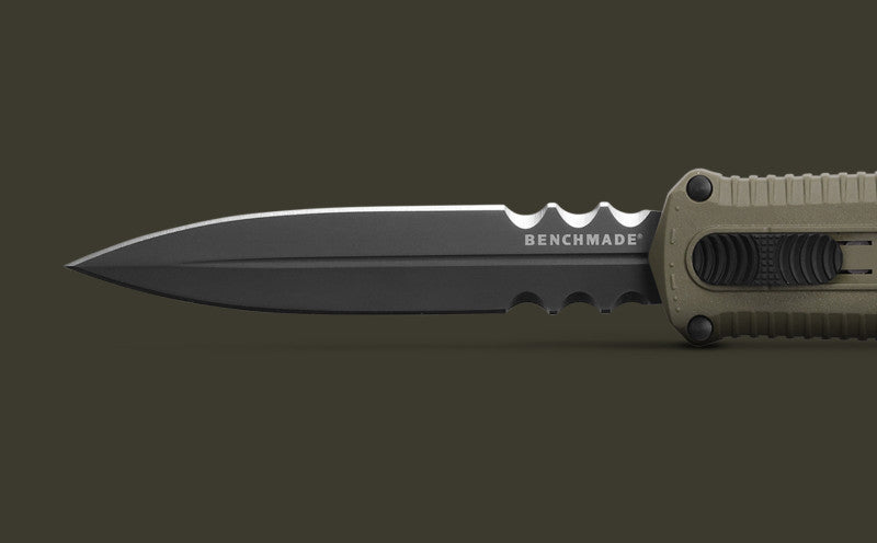 BENCHMADE CLAYMORE RANGER GREEN GRIVORY OUT THE FRONT DAGGER SERRATED #3370SGY-1