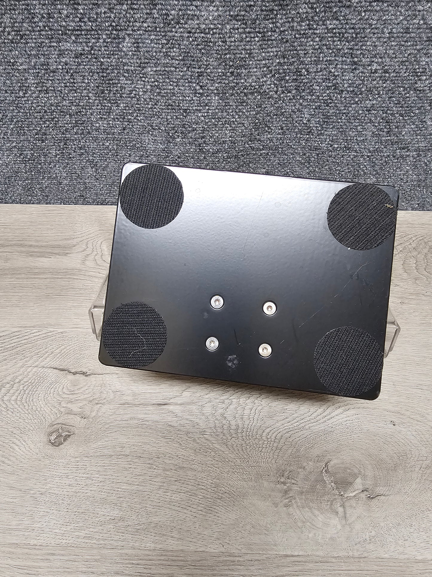DIAGNOSTIC CRADLE FLEXIBLE MOUNT WITH VELCRO HOLDS SCANNER 11" LX 1.5" D