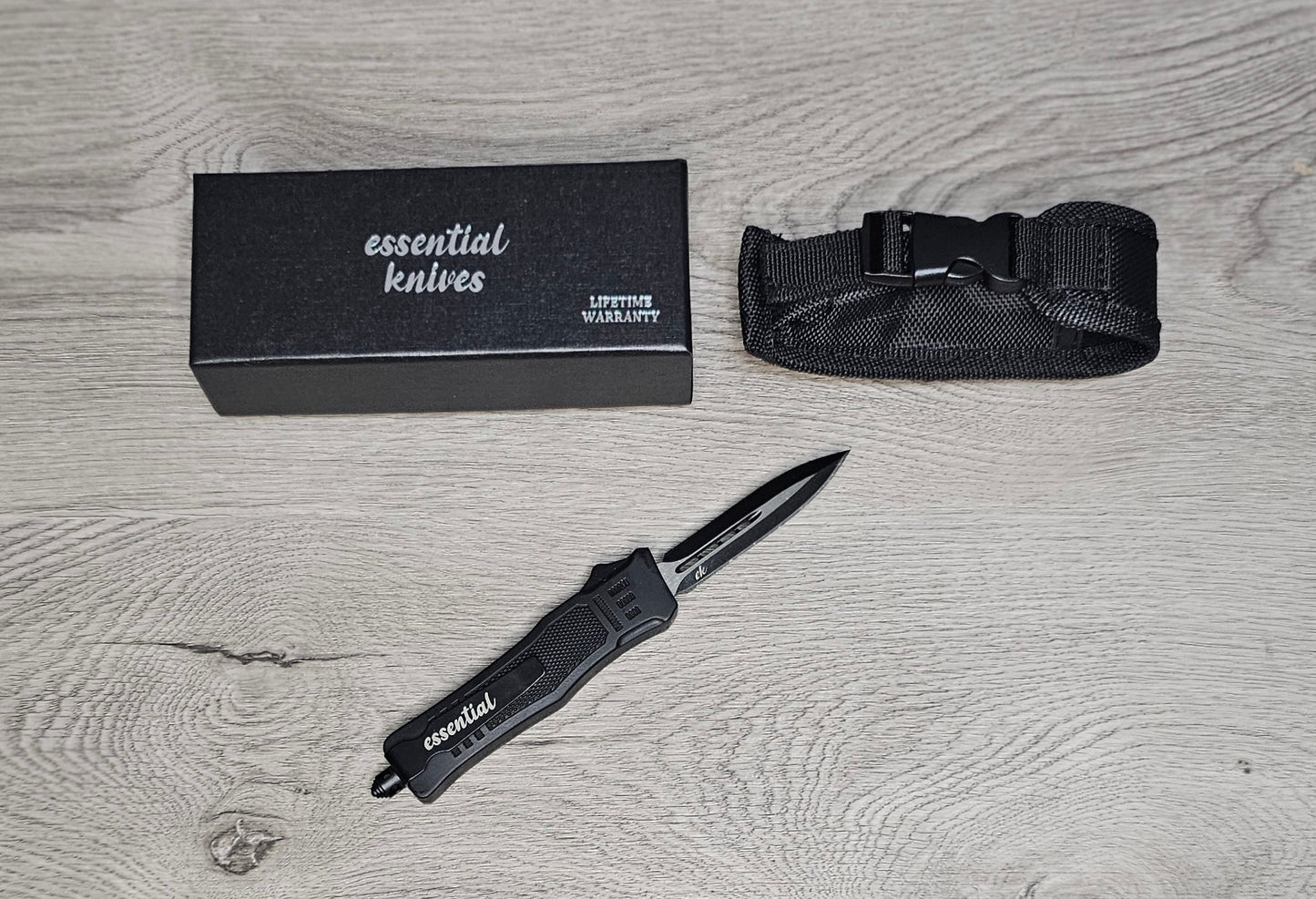 ESSENTIAL KNIVES "THE ESSENTIAL 7" BLACK Out The Front Knife DAGGER Blade