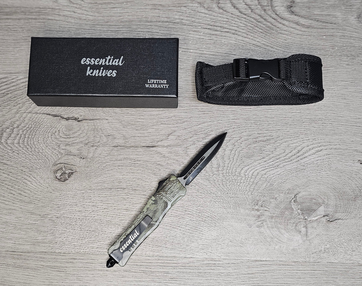 ESSENTIAL KNIVES "THE ESSENTIAL 7" CAMO Out The Front Knife DAGGER Blade