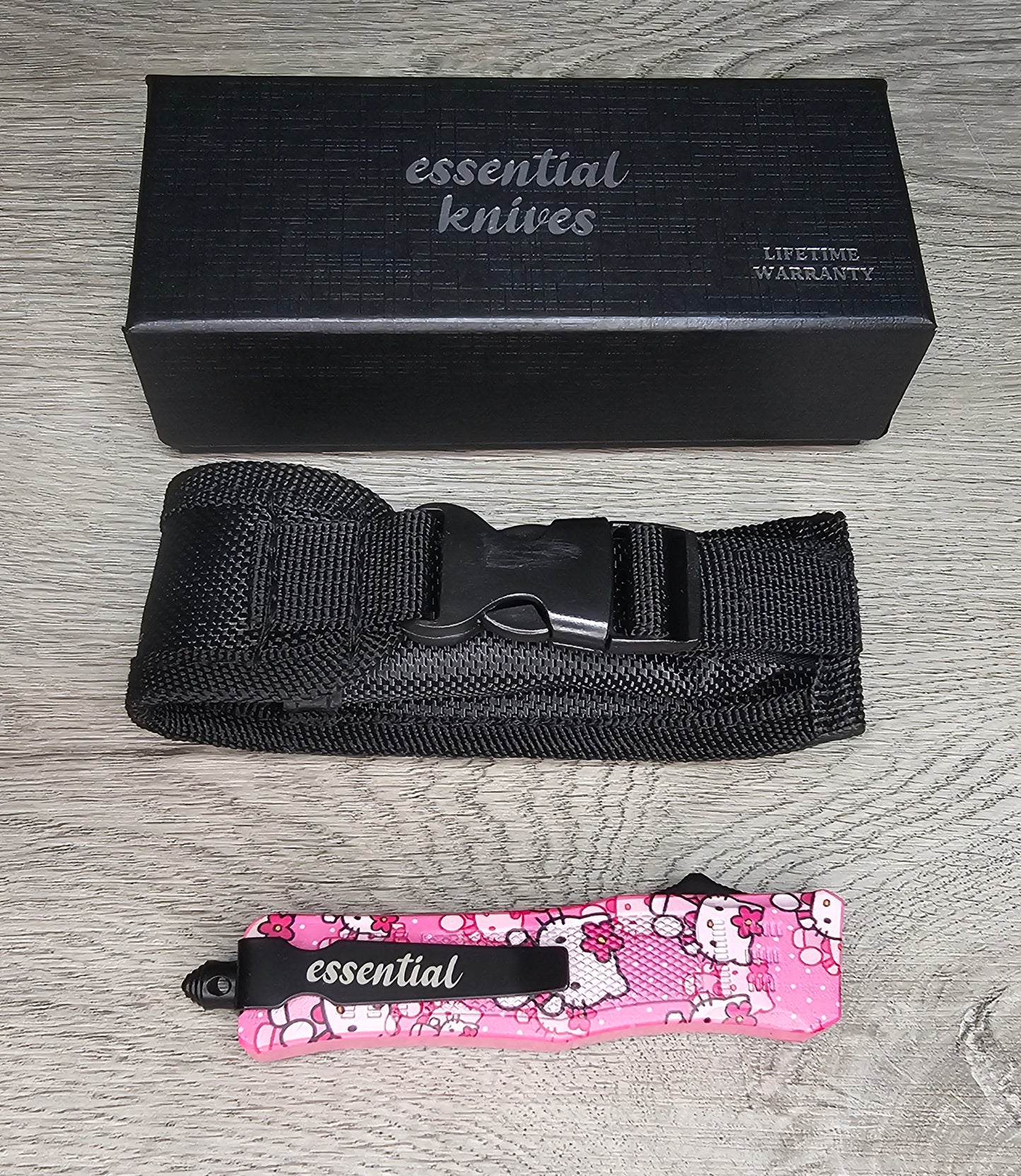 ESSENTIAL KNIVES "THE ESSENTIAL 7" KITTY CAT Out The Front Knife TANTO SERRATED Blade