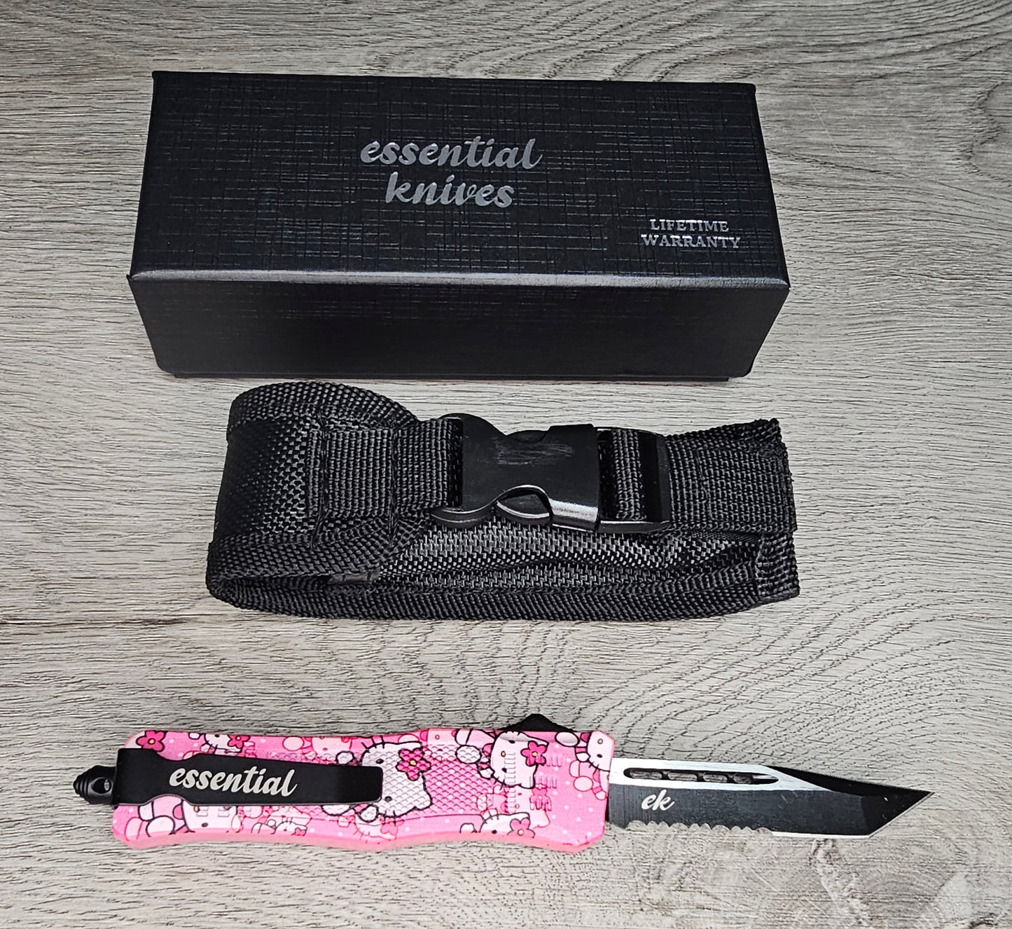 ESSENTIAL KNIVES "THE ESSENTIAL 7" KITTY CAT Out The Front Knife TANTO SERRATED Blade