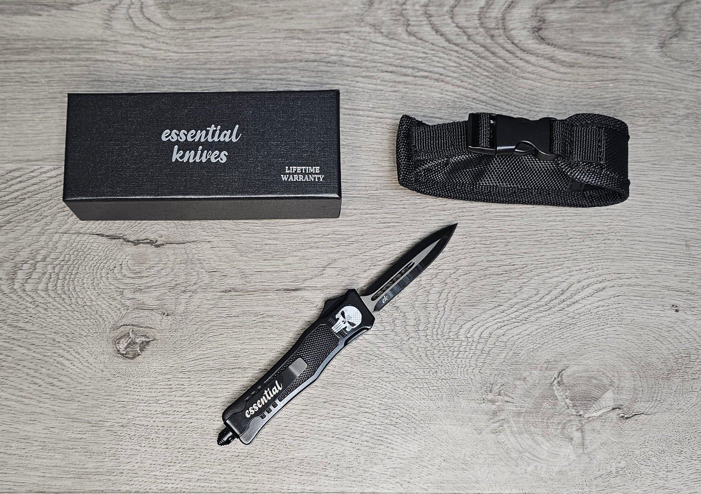 ESSENTIAL KNIVES "THE ESSENTIAL 7" SKULL Out The Front Knife DAGGER Blade