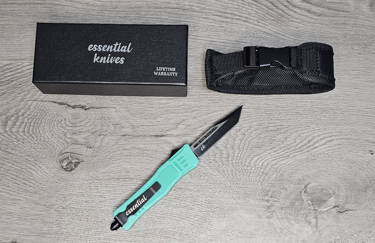 ESSENTIAL KNIVES "THE ESSENTIAL 7" TIFFANY BLUE Out The Front Knife TANTO Blade