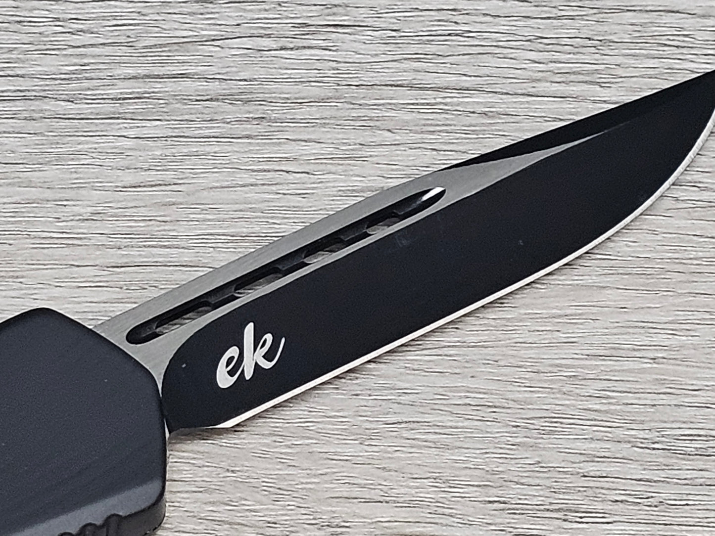 ESSENTIAL KNIVES "THE ESSENTIAL 9"BLACK  Out The Front Knife DROP POINT Blade