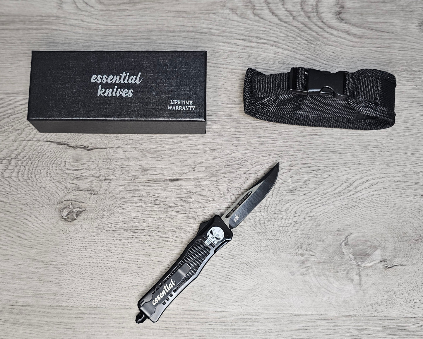 ESSENTIAL KNIVES "THE ESSENTIAL 7" SKULL Out The Front Knife DROP POINT Blade