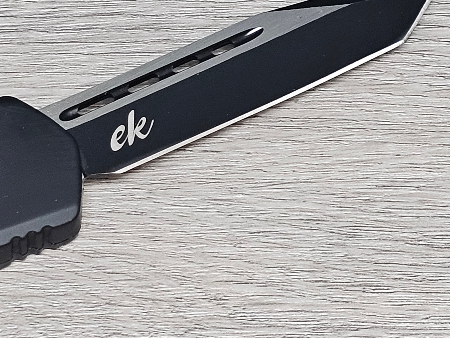 ESSENTIAL KNIVES "THE ESSENTIAL 9"BLACK  Out The Front Knife Tanto Blade