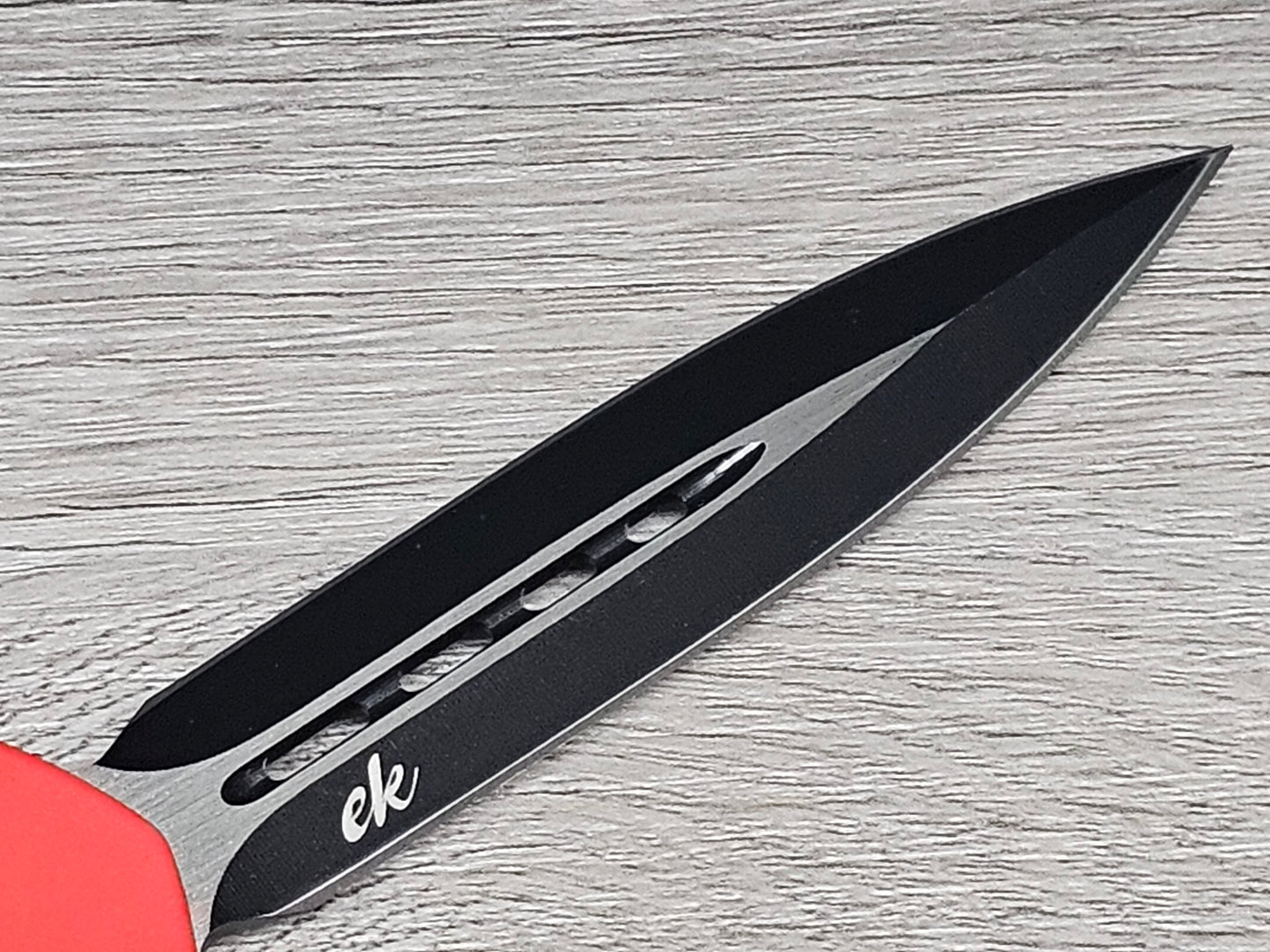 ESSENTIAL KNIVES "THE ESSENTIAL 9"RED  Out The Front Knife DAGGER Blade