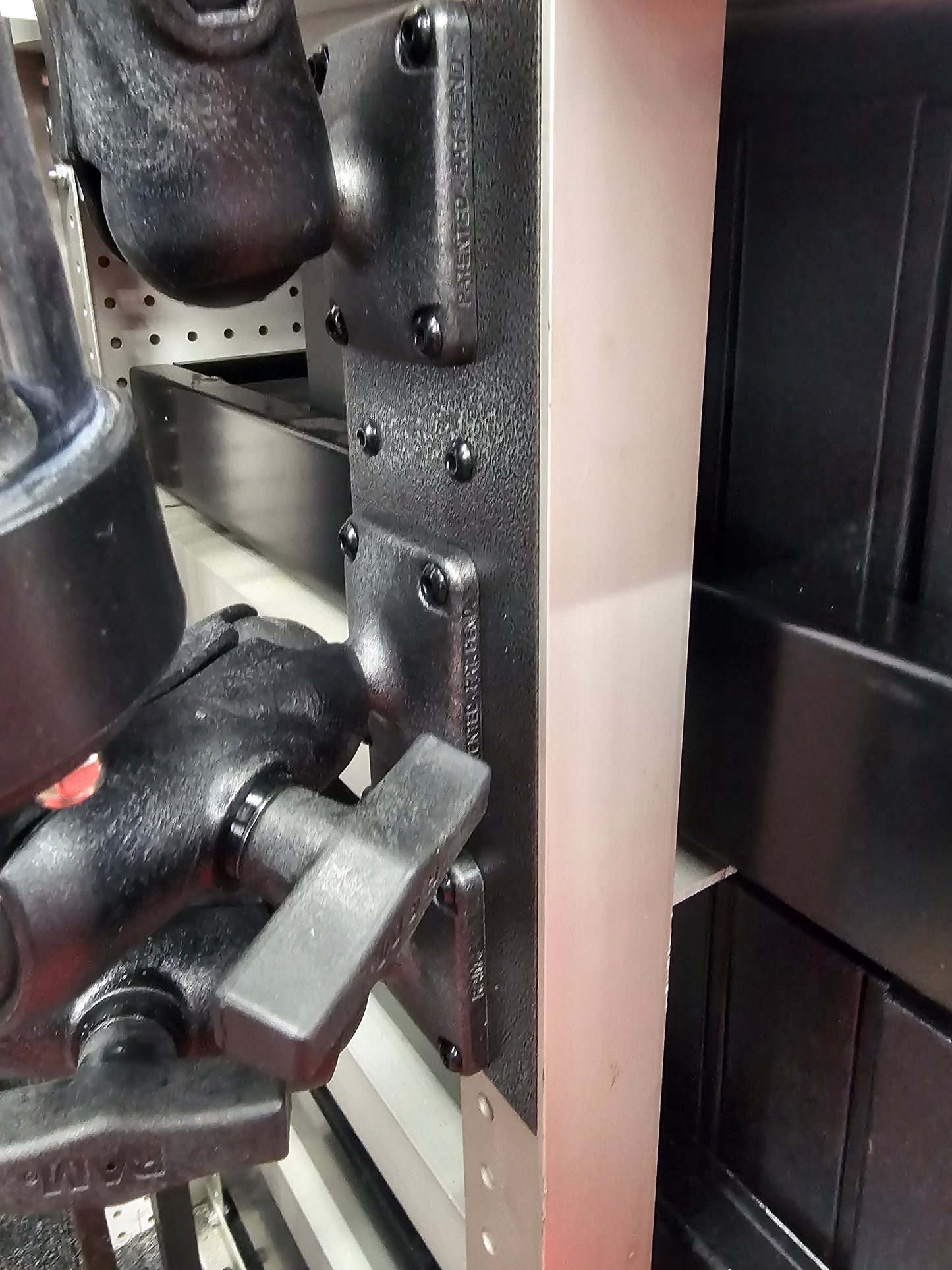 Torque Wrench Tube MOUNTING BRACKET