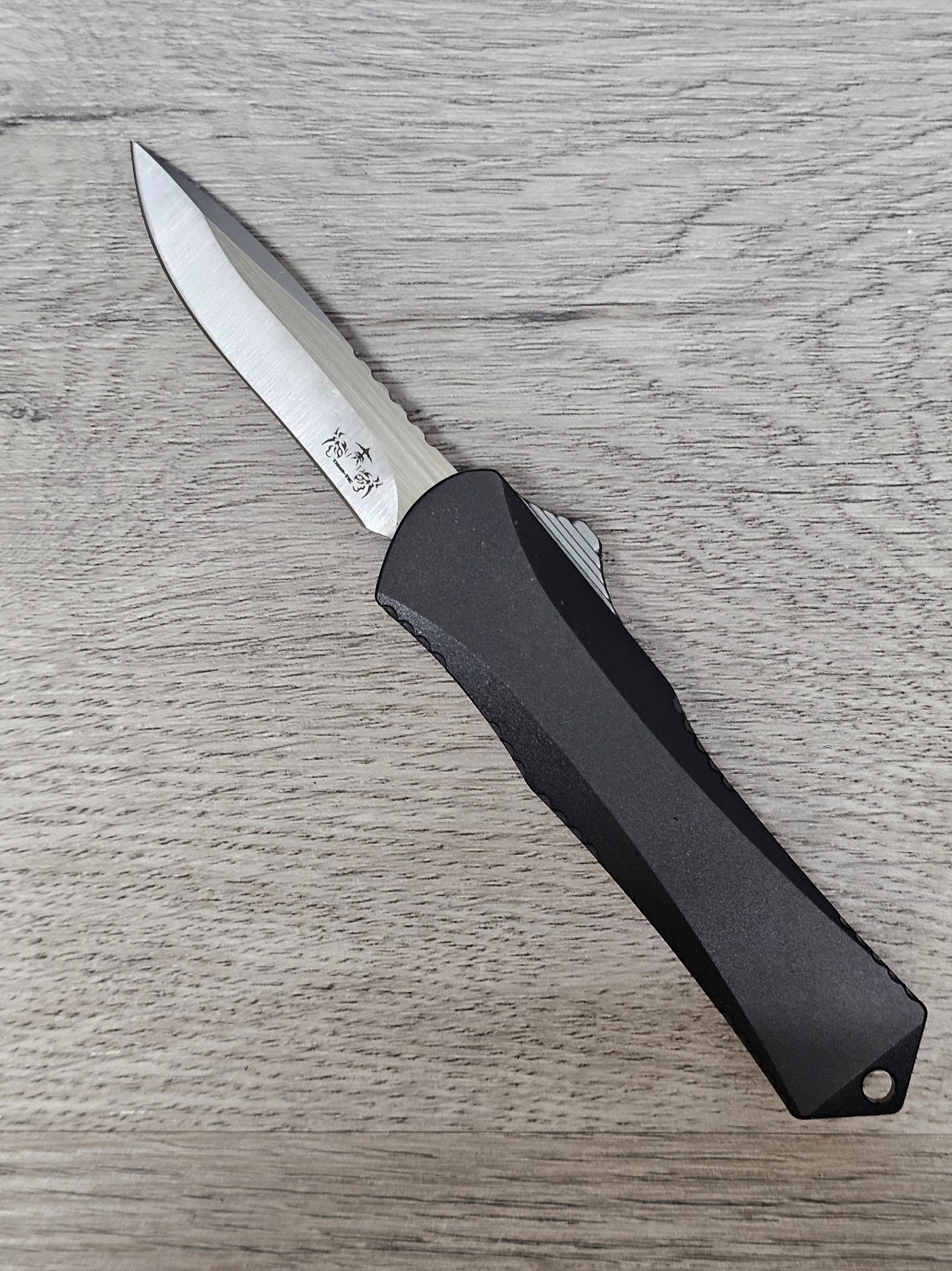 Tiger Tec X3  Black Out The Front Knife Drop Point Blade