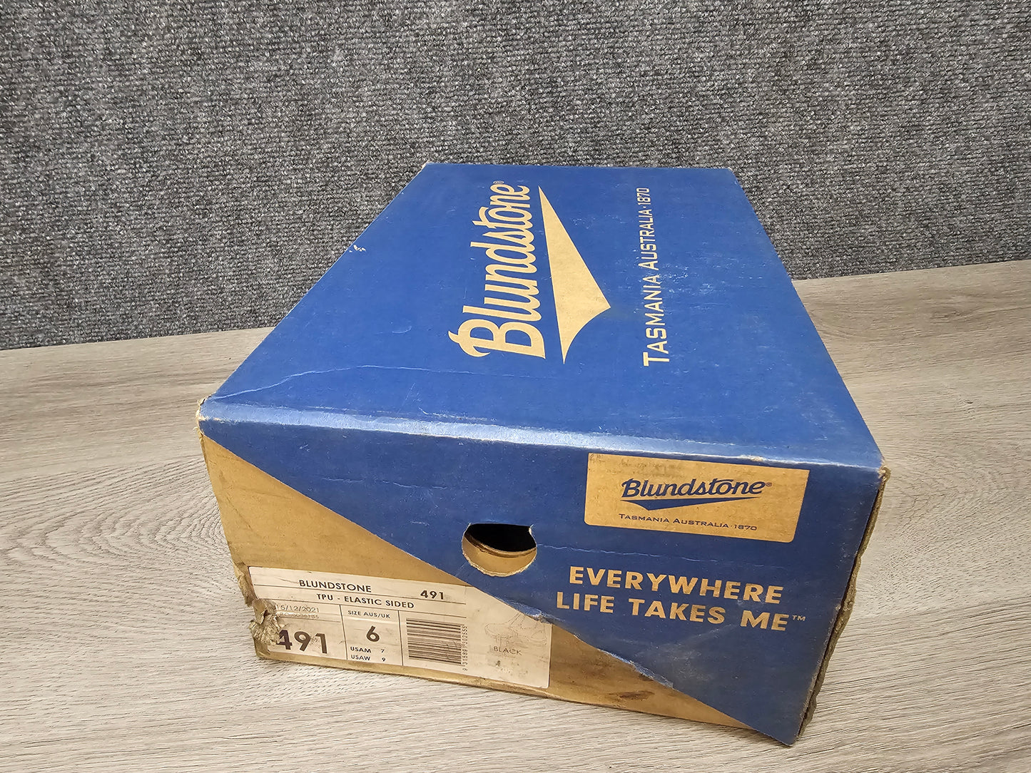 Blundstone boots size 6UK Truck worn box