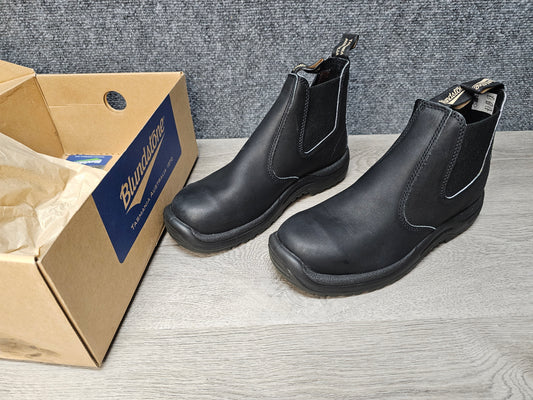 Blundstone boots size 13UK Truck worn box