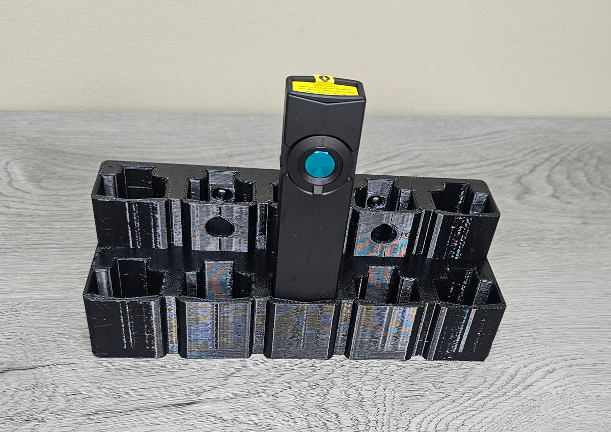 O LIGHT Flashlight Display - Holds 10 - Fits Olight & Coast